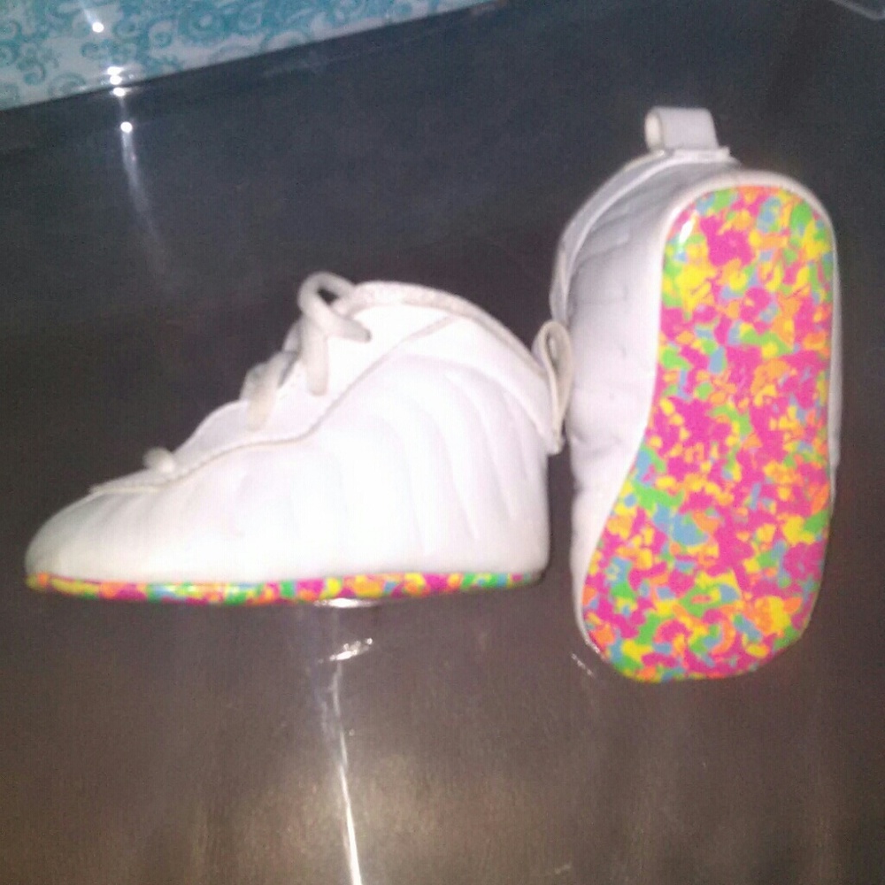 *SOLD!!*Lightly used fruity pebbles foamposties 3c