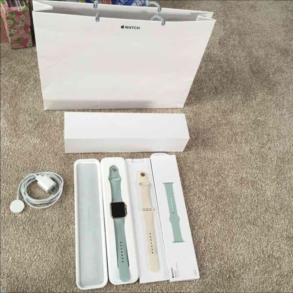 🔴SOLD🔴Apple Watch Series 1 38mm