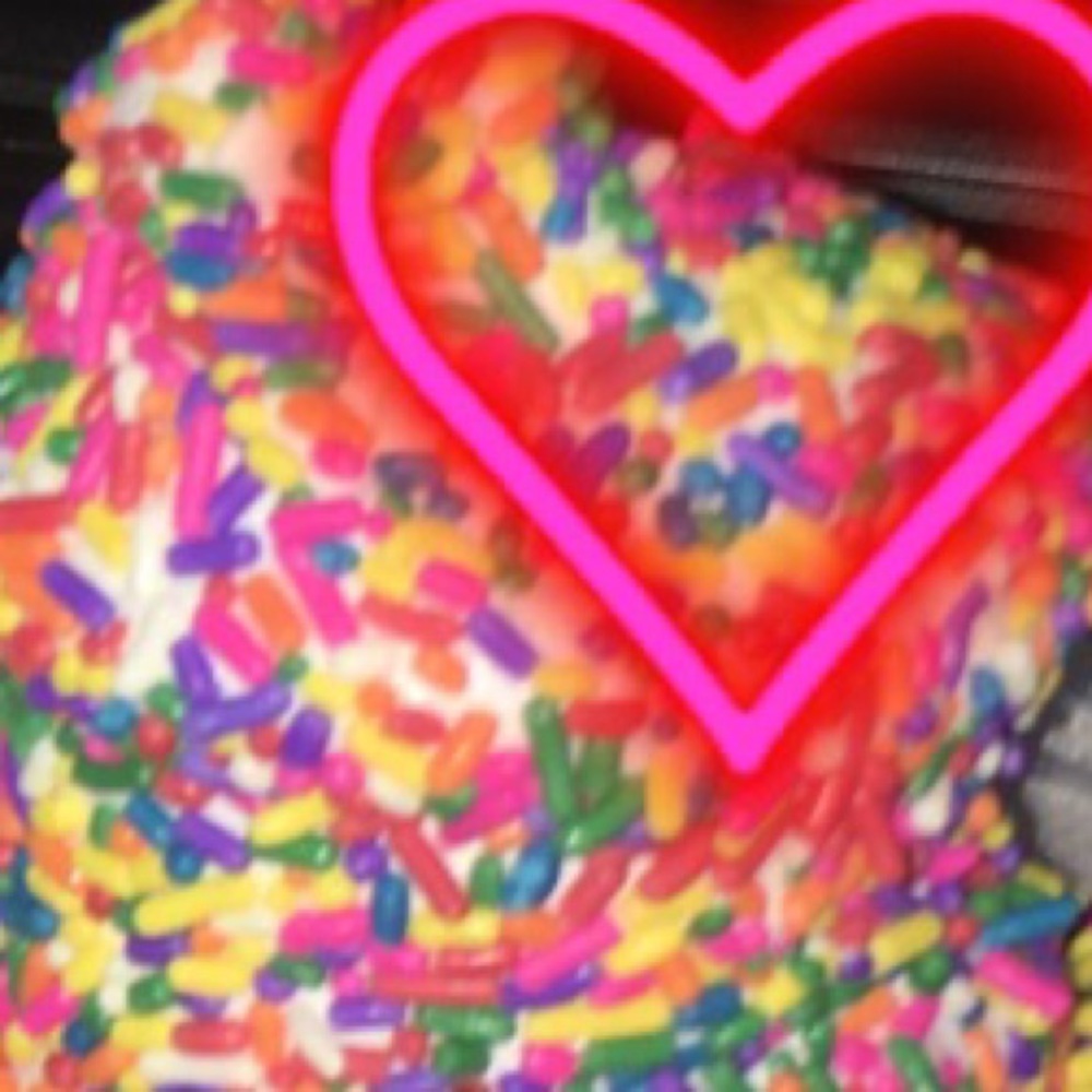 Meet your Posher, Ella