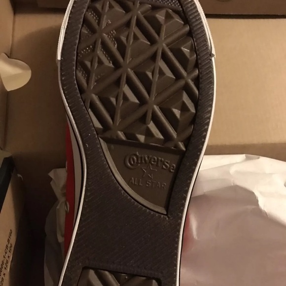 Converse All Star Ox Red Sneakers Sz 8 Women's - Picture 3 of 5