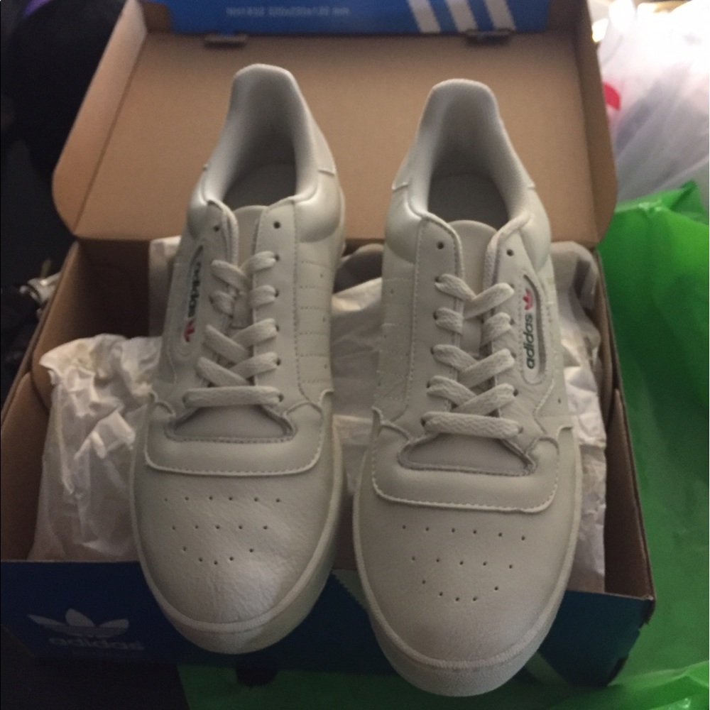 Yeezy powerphase calabasas