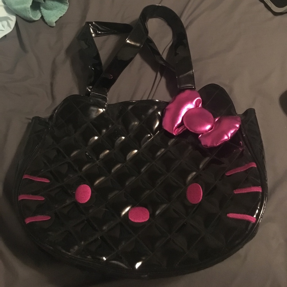 Hello kitty purse