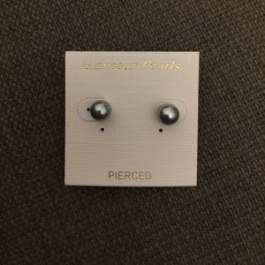 Grey Pearl Earrings