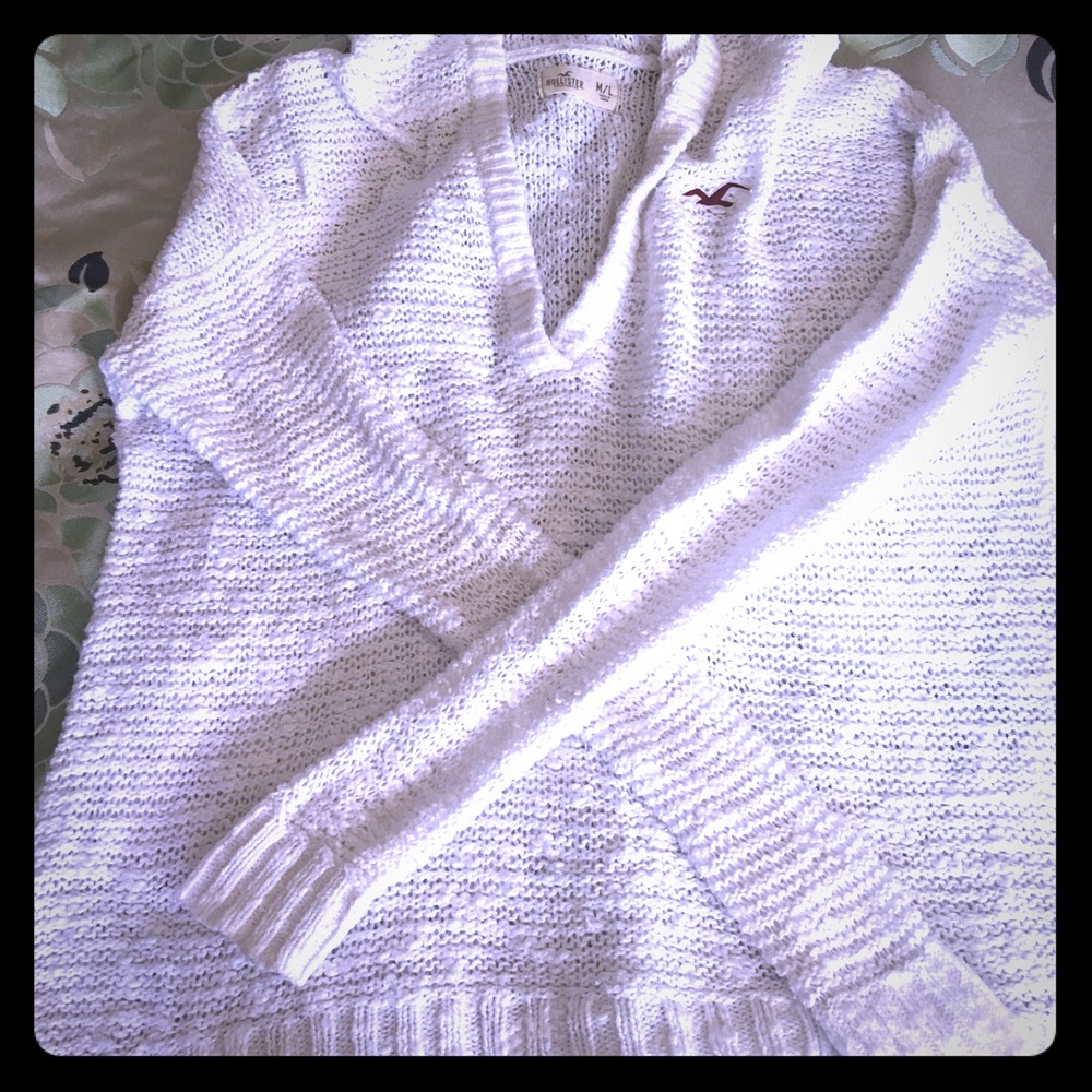 Knit loose fitting Hollister sweater