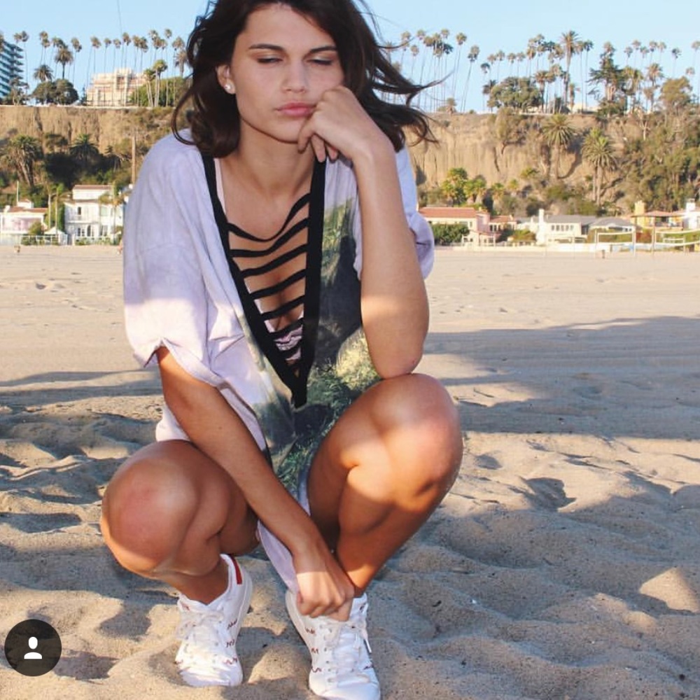 Cute cut out shirt from LF
