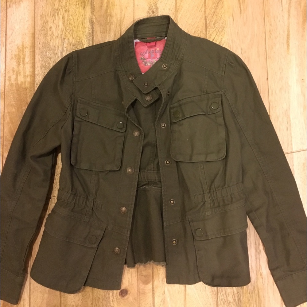 Utility cute ruffle jacket