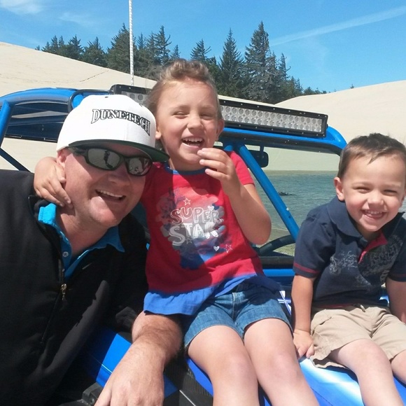 Meet your Posher, Brandon - Picture 5 of 8