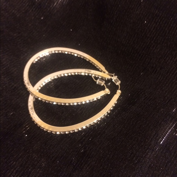 Earrings - Picture 3 of 3