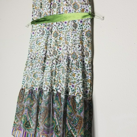 Rabbit Designs Summer Dress - Picture 5 of 6