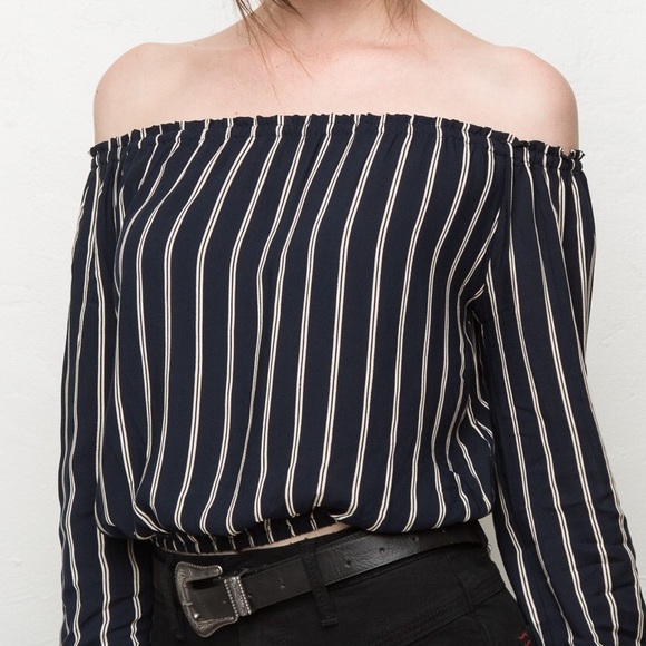 Brandy Melville navy striped Maura top - Picture 3 of 4