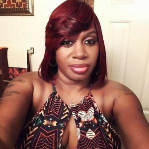 Meet your Posher, Deneen