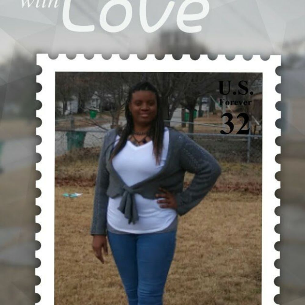 Meet your Posher, Denise