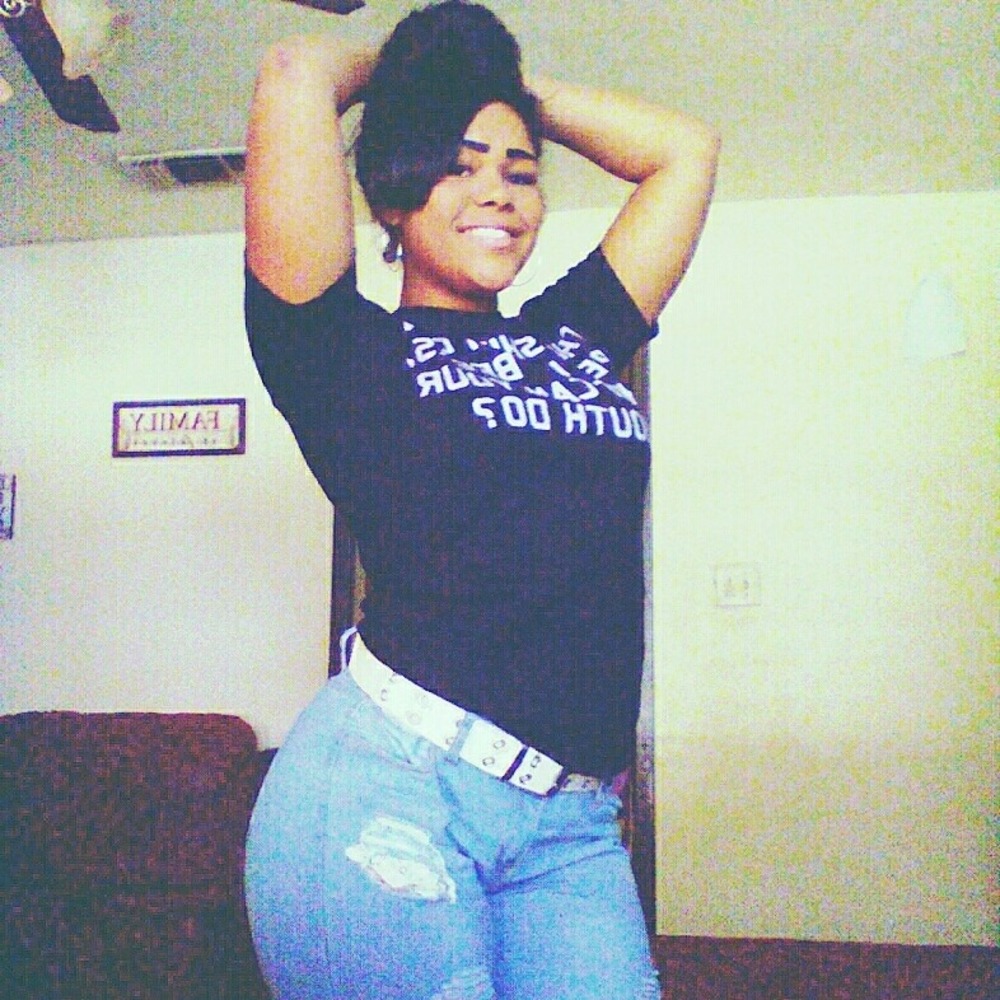 Meet your Posher, Sandra