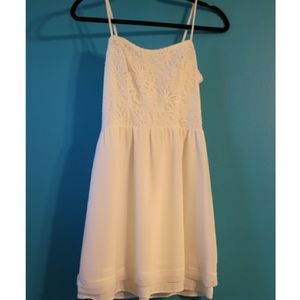 Princess Vera Wang white cutout dress