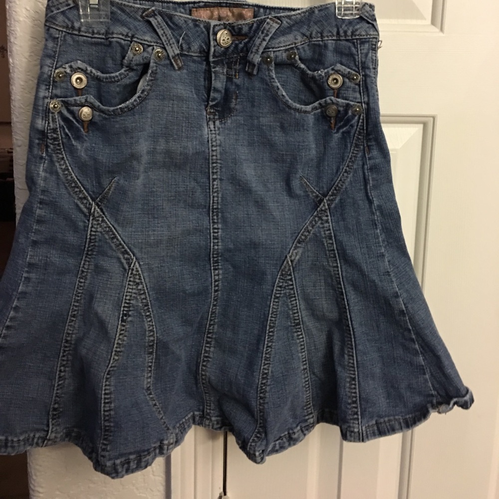 4/$50 Candie's denim skirt juniors 3
