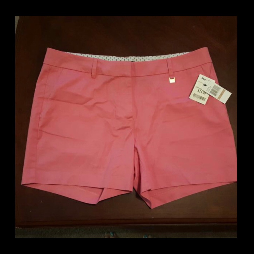 NWT Nautica  Women's shorts sz 12