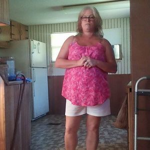 Meet your Posher, Virginia