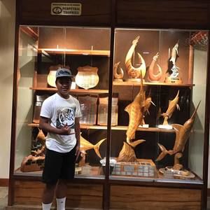 Meet your Posher, Jay-ar