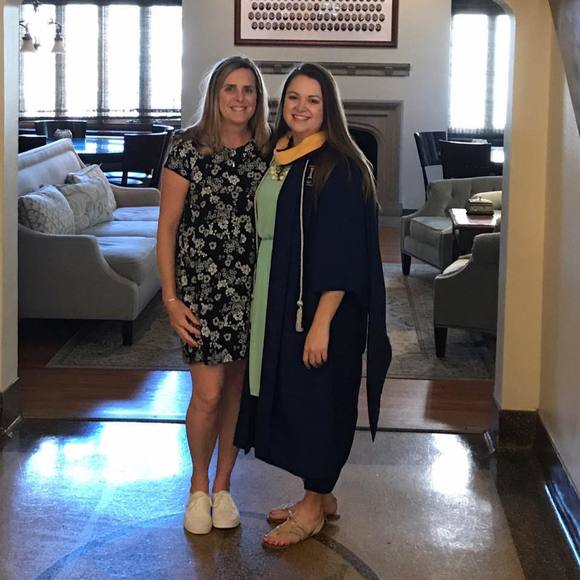 Meet your Posher, Lisa - Picture 1 of 1