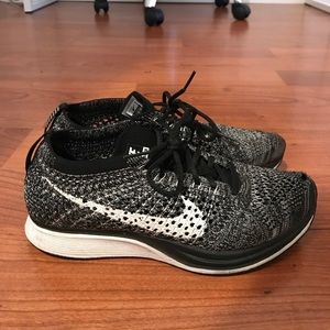 Nike 3.0 Flyknits Oreos