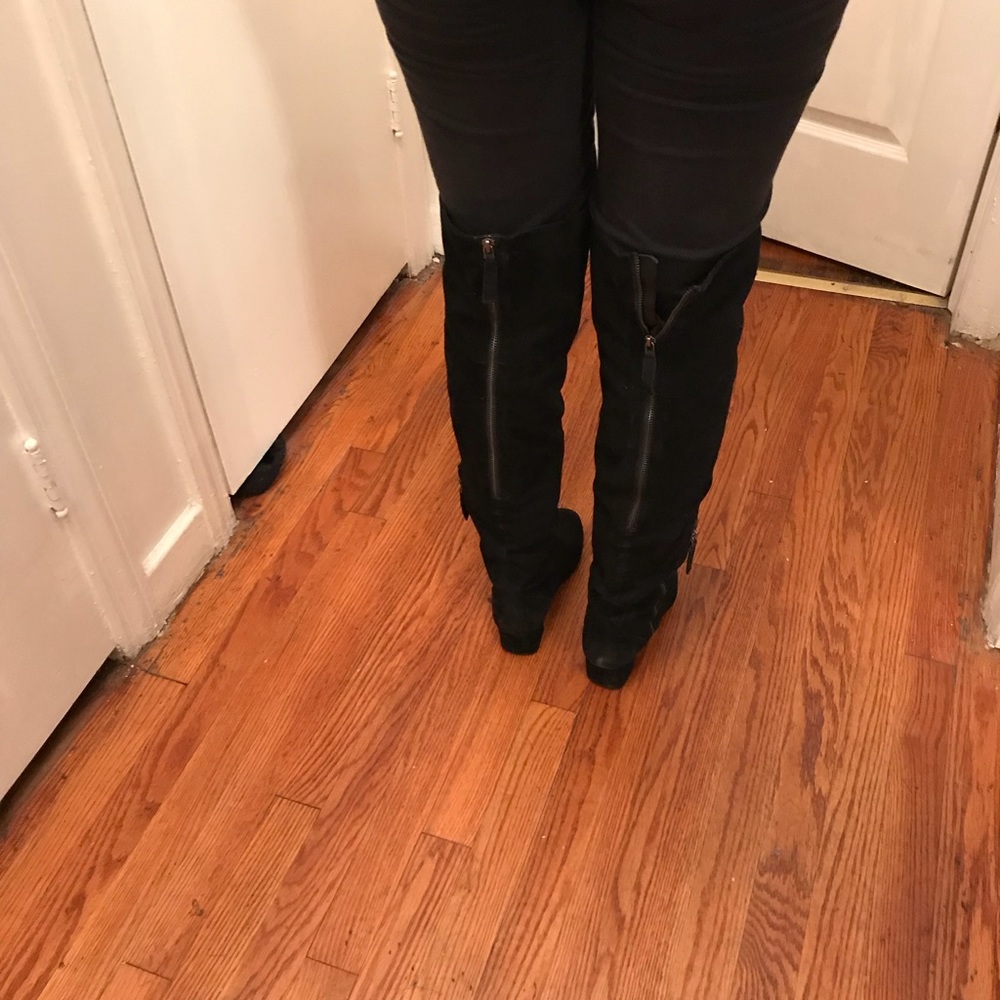 Women's high knee boots