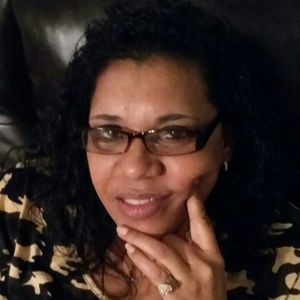 Meet your Posher, Deborah