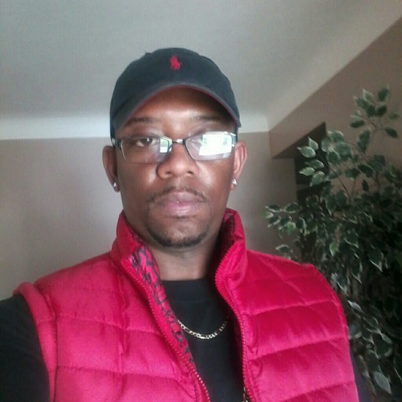 Meet your Posher, Marcus - Picture 3 of 6