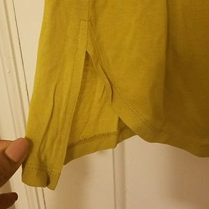 H&M Tops - Super Cute tank from H&M H&M Tops - Super Cute tank from H&M