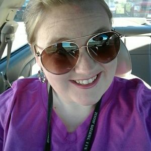 Meet your Posher, Shauna