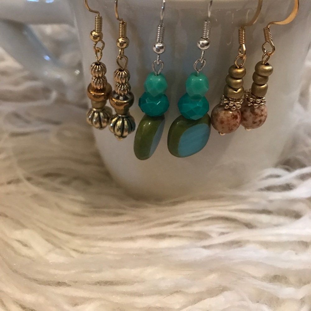 Earring bundle ✨✨✨🌙☀️ - Picture 4 of 4