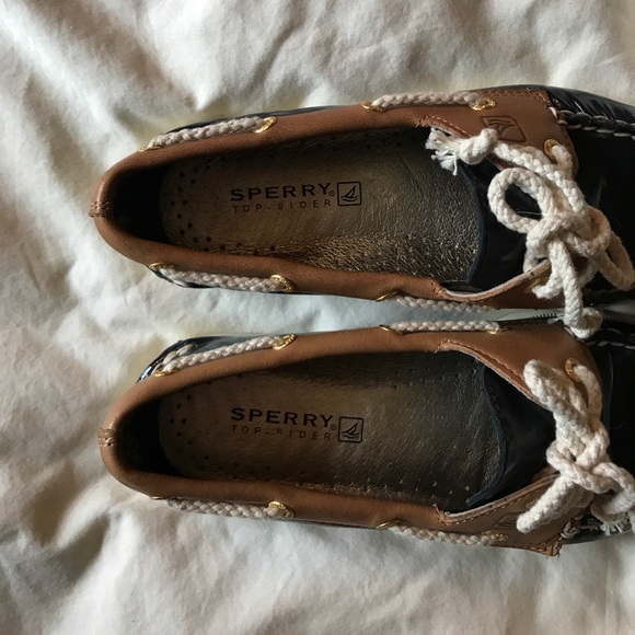 Sperry’s shoes - Picture 4 of 4