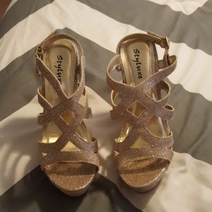 Radiant strappy wedges