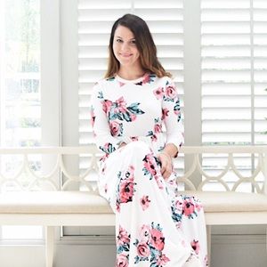 Meet your Posher, Elena