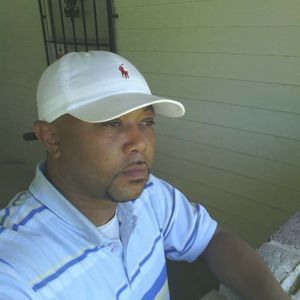 Meet your Posher, Derrick