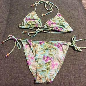 No Boundaries Triangle Bikini Size Small