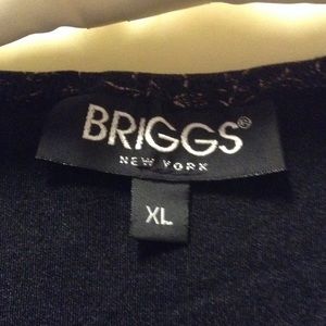 Black print knit short sleeve top