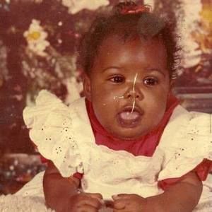 Meet your Posher, Quintella