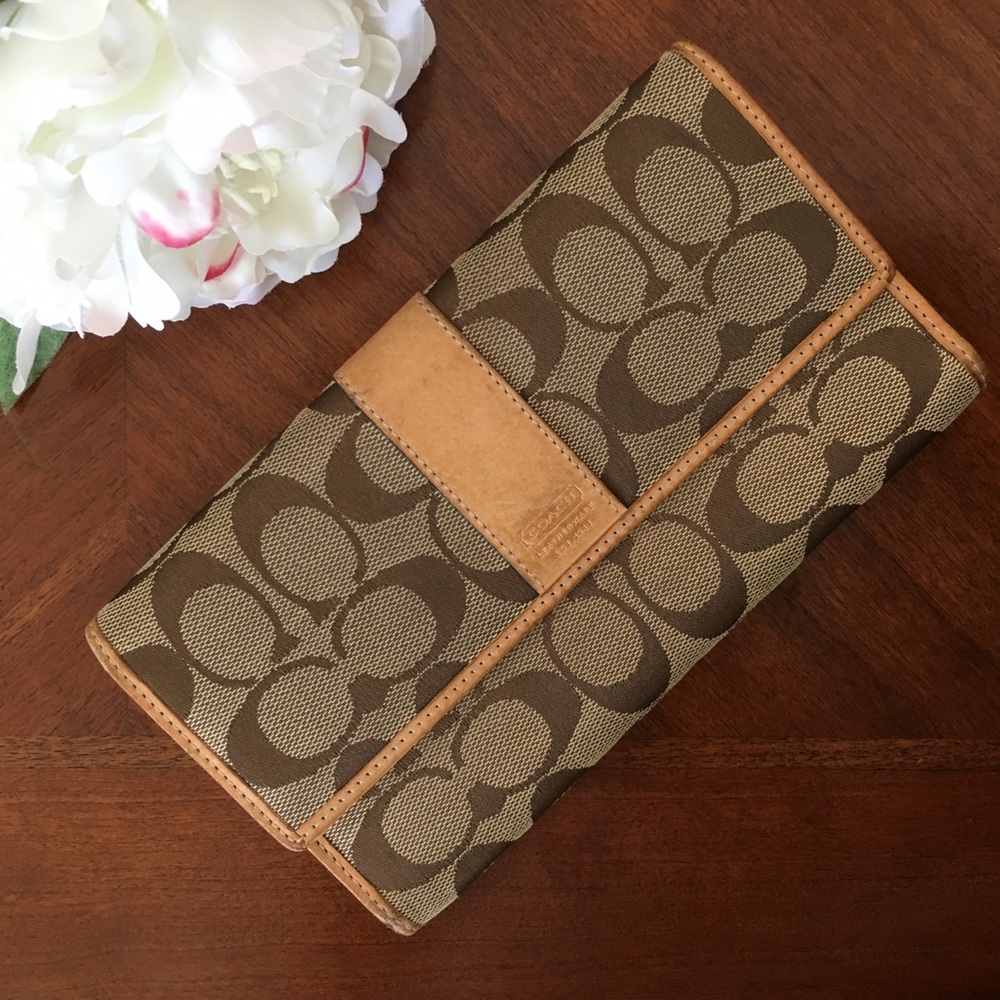 Coach brown and tan authentic signature wallet