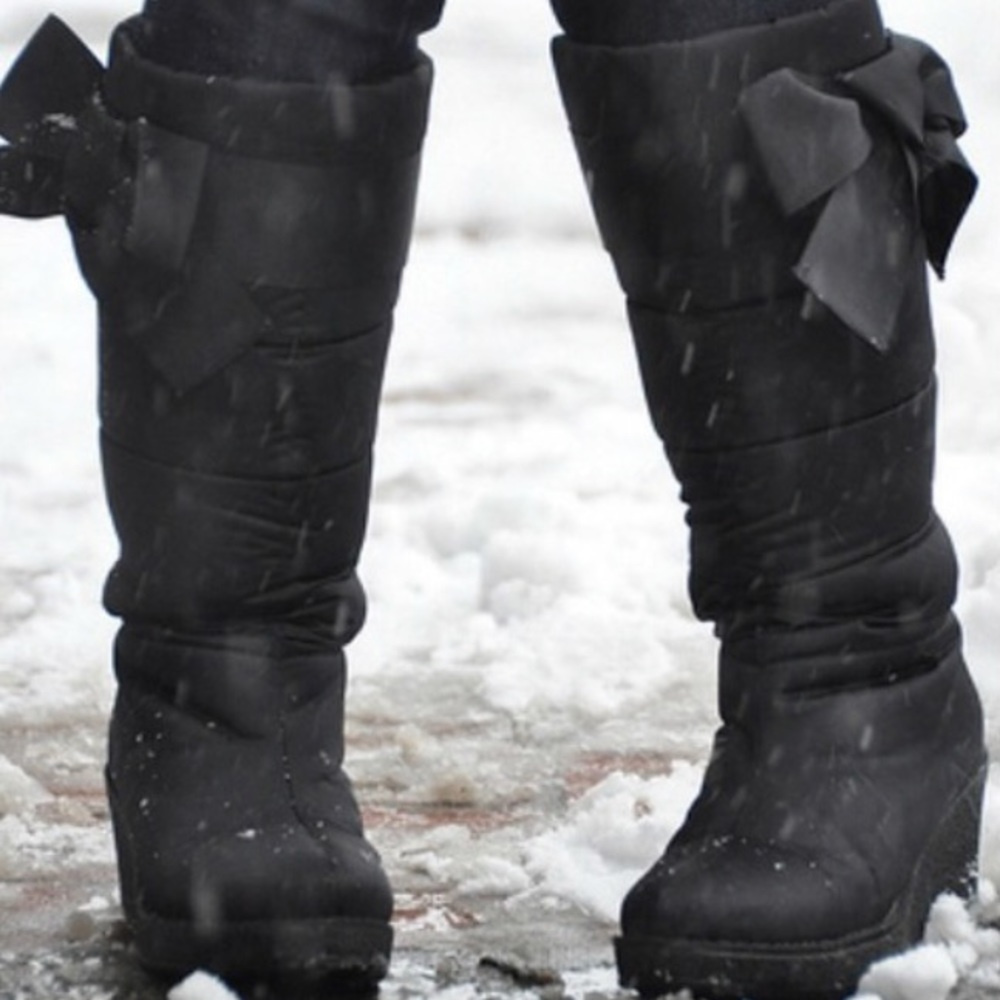 Kate Spade snow boot