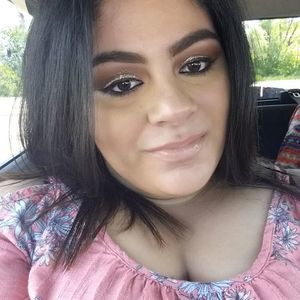 Meet your Posher, Rocio