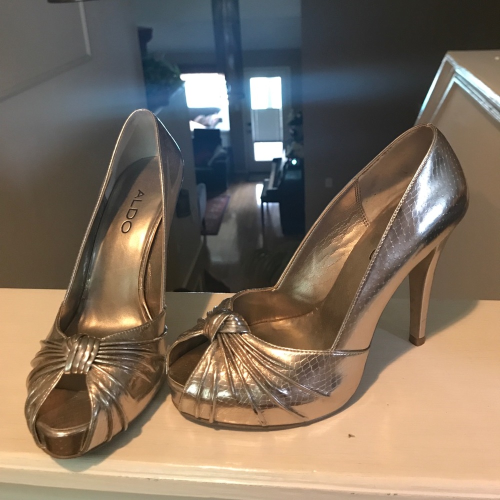 Aldo Gold Peeptoe Heels