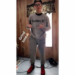 Meet your Posher, Randy