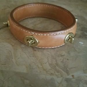 COACH LEATHER BRACELET