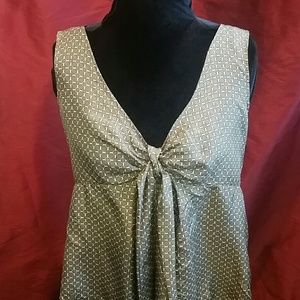 NEW YORK & Company 100 % Silk Top