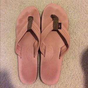 Classic pink Rainbow flip flops