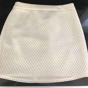NWOT express cream mesh pencil skirt