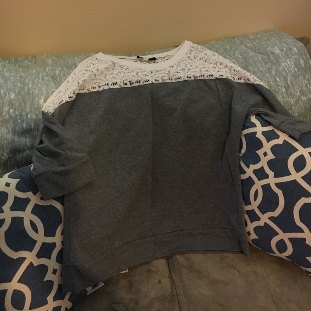 Lace shoulder sweater/ tee