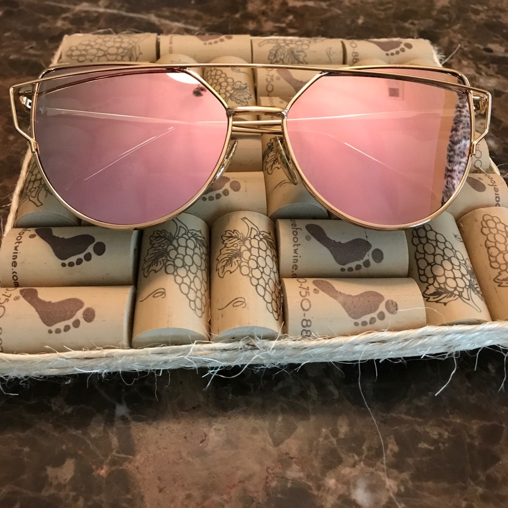 NWOT Rose Gold-Cat Eye Sunglasses