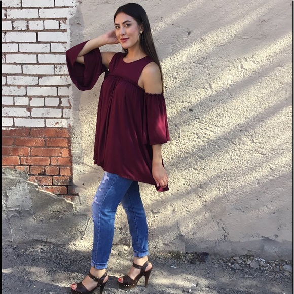 Boutique Tops - Cranberry Cold Shoulder Top-Fall color-LAST TWO