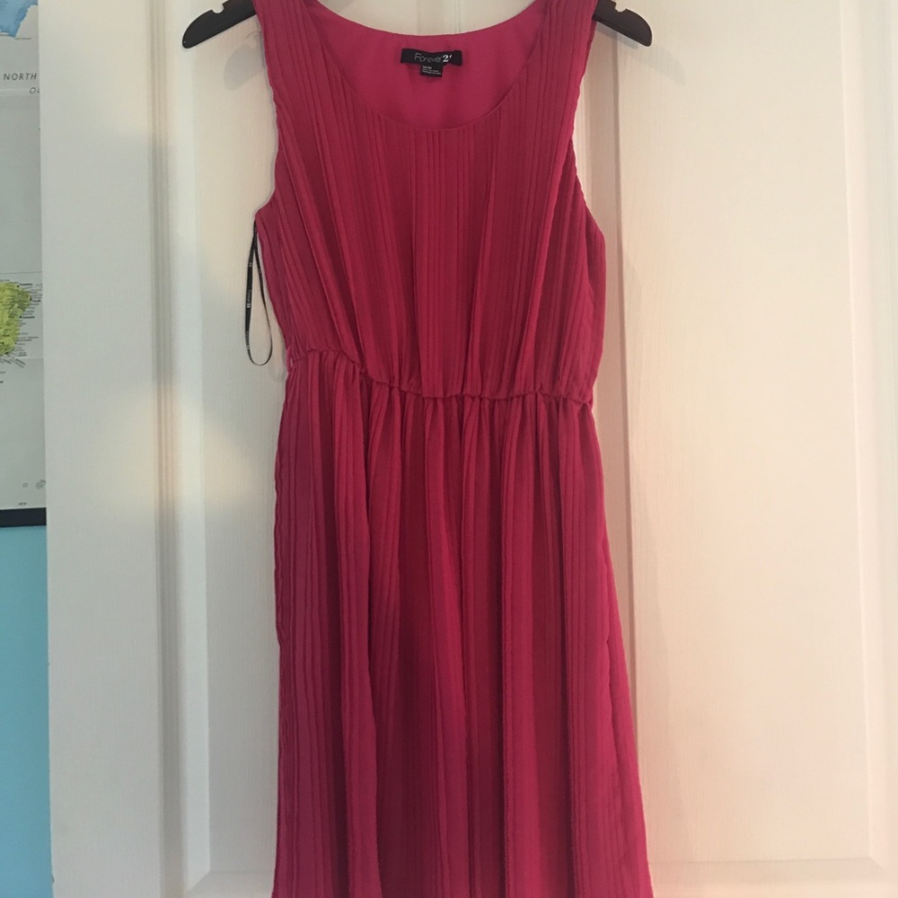 Dress - Picture 1 of 1